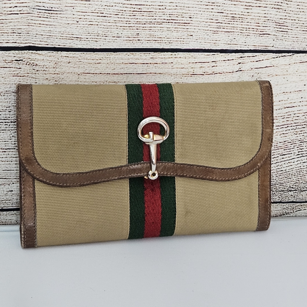 Vintage Gucci trifold wallet